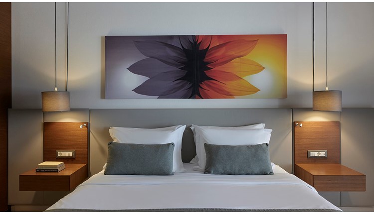 Atlantica Kalliston, Крит